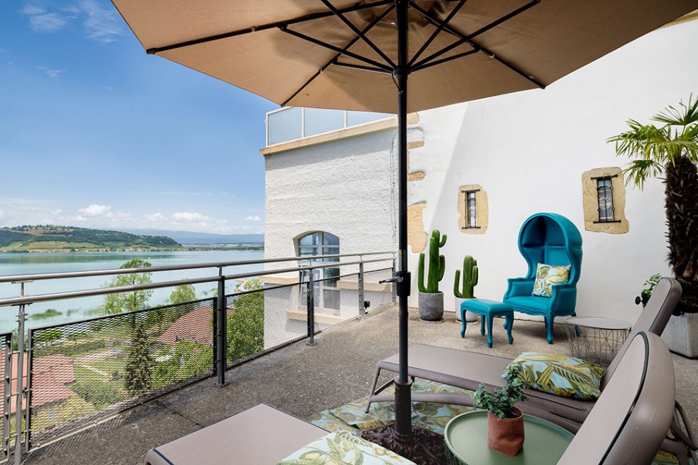 Hotel Murtenhof & Krone – Suite balcony with lake view